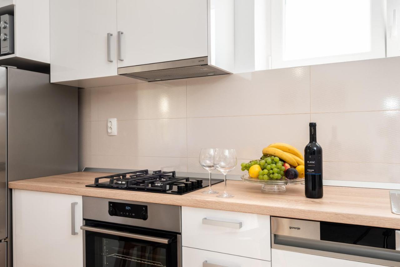 Apartman Galov Metković Exterior foto